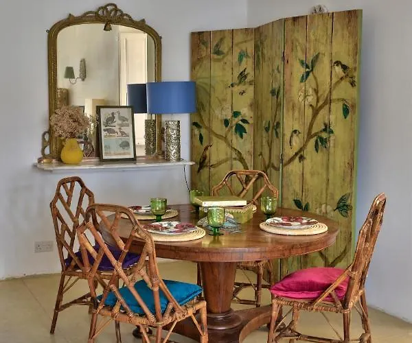 Acg- Sea Breeze アパート