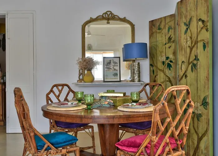 Acg- Sea Breeze アパート *